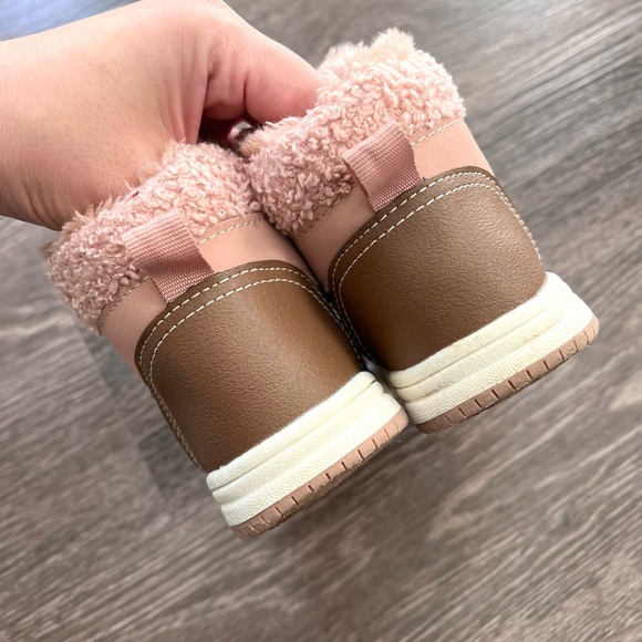 H&M Easy On Waterproof high tops Size 7.5 - Picture 10 of 12